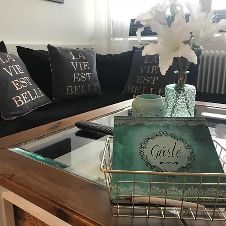 Caroline Apartman